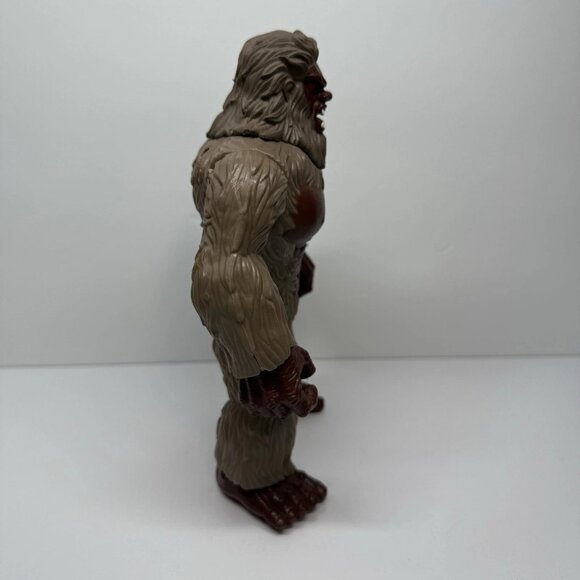 Bigfoot Sasquatch Action Figure 2015 Toys R Us Animal Planet Collectible By Chap - Picture 5 of 6